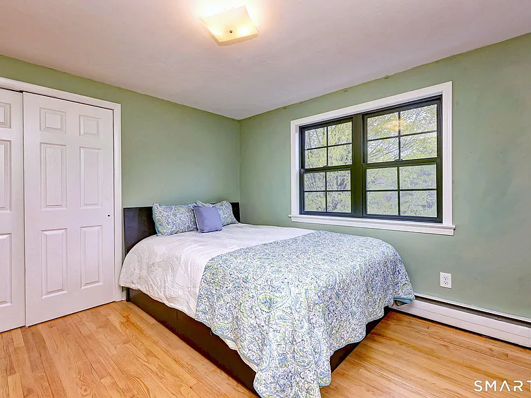 79 Meadow Wood Rd — Photo 15