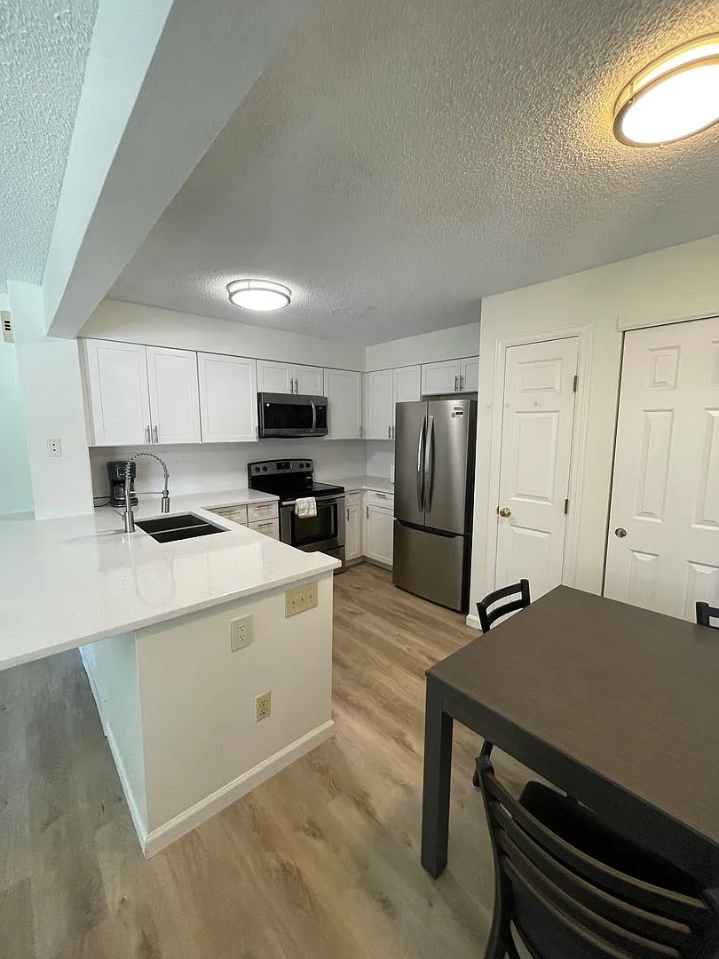 Updated 2BD/2BA Condo in Desirable Gunbarrel Location - Available September 16th — Photo 3