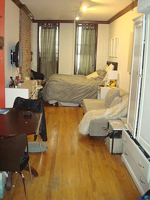 Rented by Metropolitan Equities | media 15
