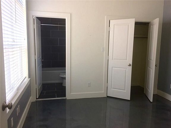 5th image of 5711 Ross Ave #2-B