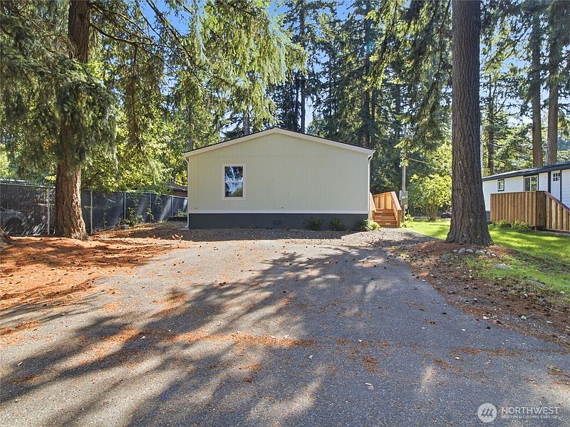 3rd image of 9430 Case Road SW #20