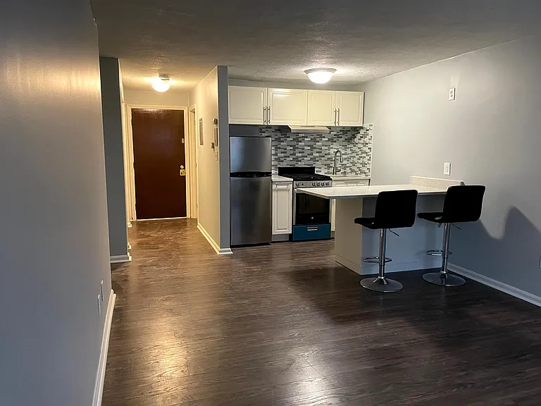 10 Kenmar Dr #28 — Photo 11
