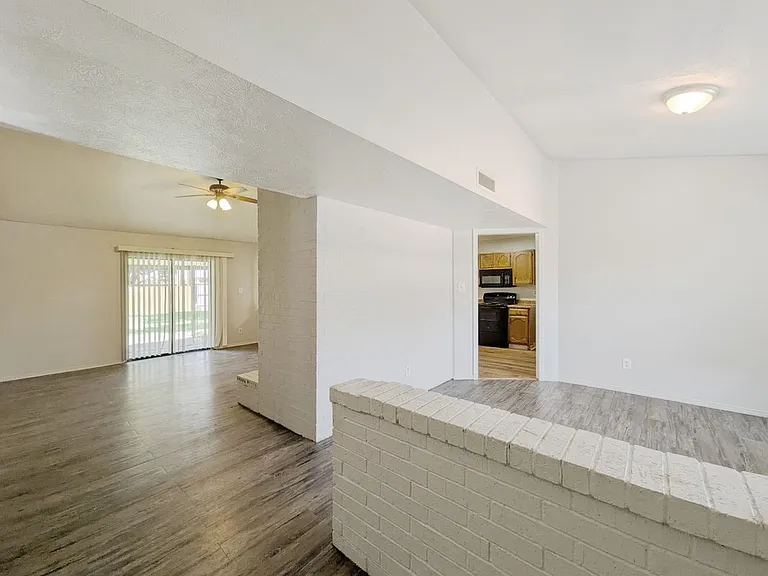 602 Heritage Hill Dr — Photo 4