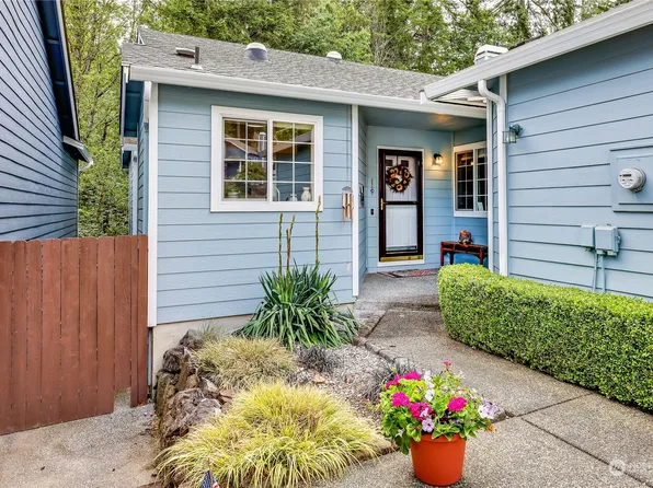 10892 Tulip Place NW, Silverdale, WA 98383