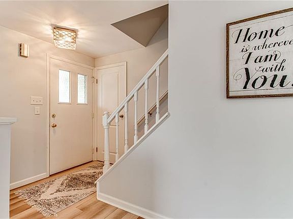 4th image of 5895 Dashwood Dr