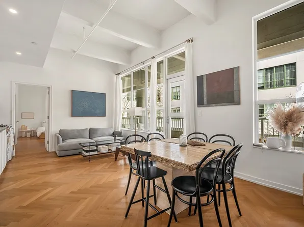 184 Kent Ave APT B-506, Brooklyn, NY 11249