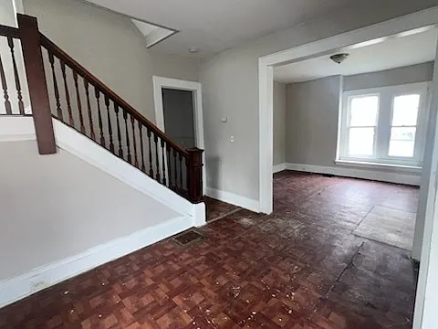 2702 Midland Ave — Photo 3