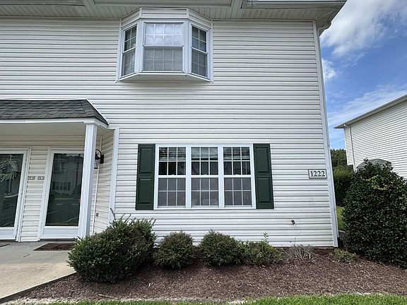 2nd image of 1222 Cross Creek Dr