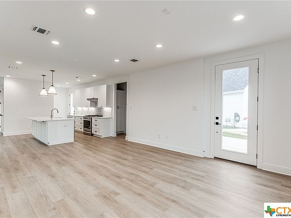 2nd image of 429 Constance Dr
