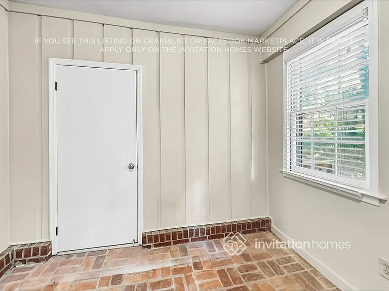 3158 Larkspur Cir — Photo 18