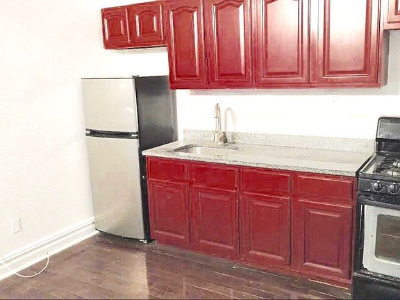 4th image of 1673 Nostrand Ave #2R