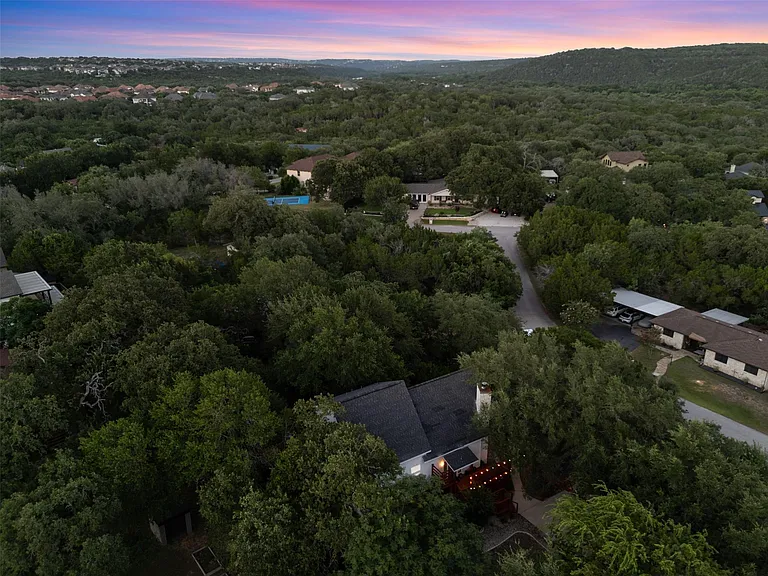 1204 Summit Edge Dr — Photo 36