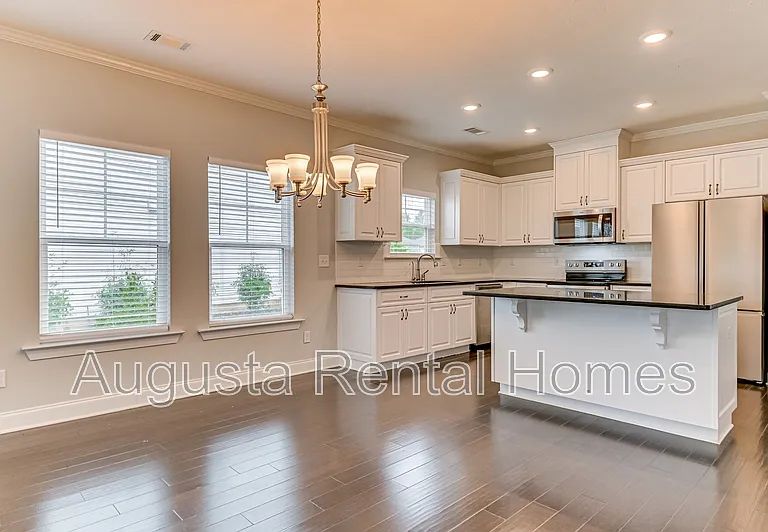 5107 Heathbrook Dr — Photo 10