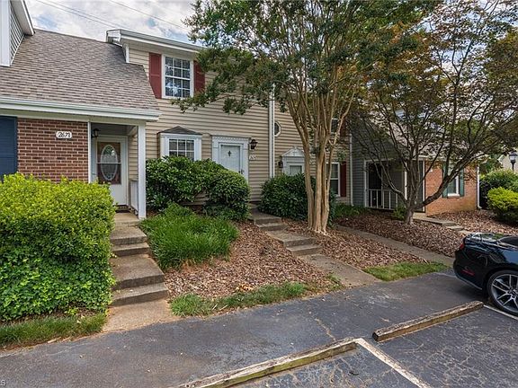 3rd image of 2673 Cottage Pl