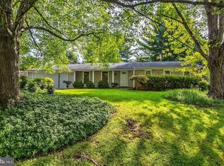 12309 Ambleside Dr, Potomac, MD 20854