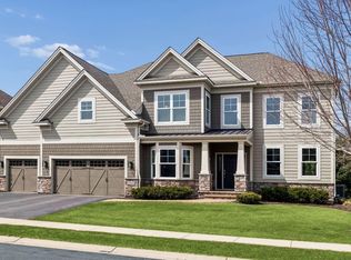 10000 Frederick Pl, Eden Prairie, MN 55347
