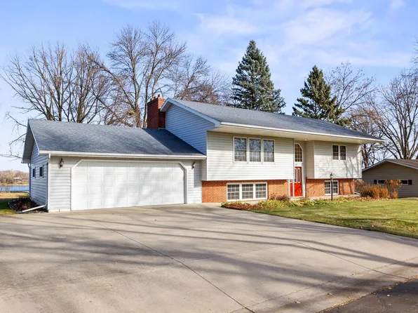 362 S Shore Dr, Winsted, MN 55395