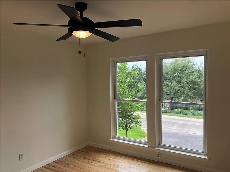 809 Malabar St — Photo 25