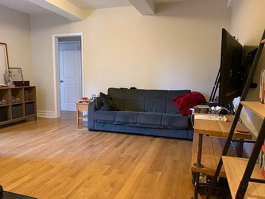 Rented by Rachel Realty | media 2