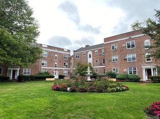 221 Middle Neck Rd APT H3, Great Neck, NY 11021