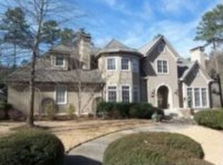 3819 Foxcroft Rd, Little Rock, AR 72227