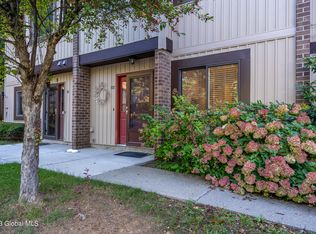 100 Ridgewood Ter, Albany, NY 12203