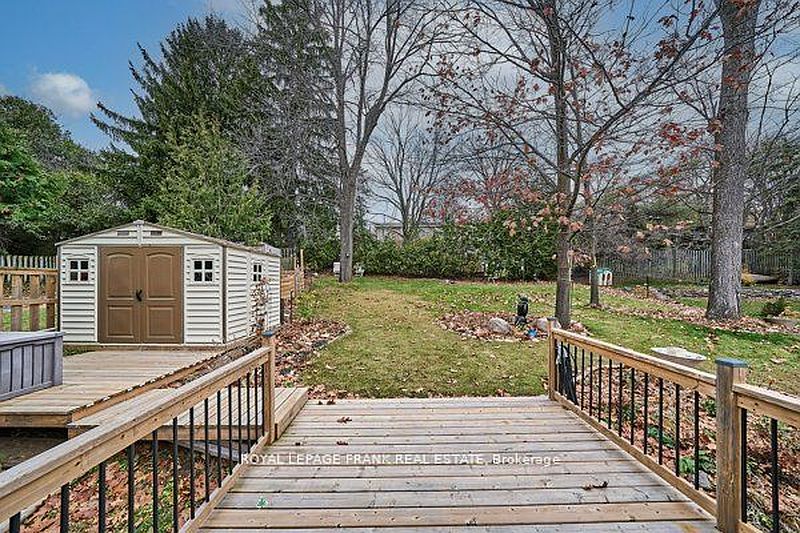 Peterborough House for rent - 3 Bedrooms — photo 26
