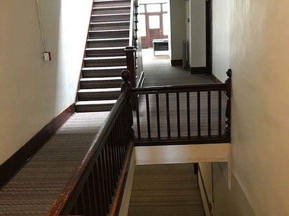 2nd image of 508 S 3rd St W APT 7