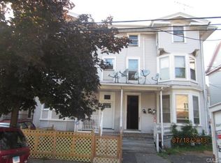 40 Cottage Pl, Bridgeport, CT 06604