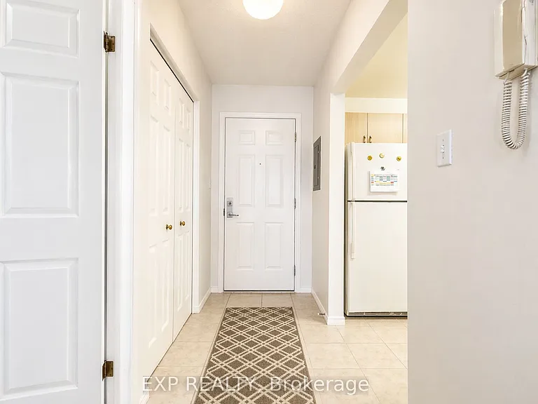 469 Church St #12 — Photo 2