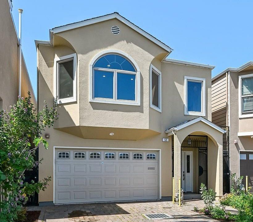 1st image of 52 Accacia St