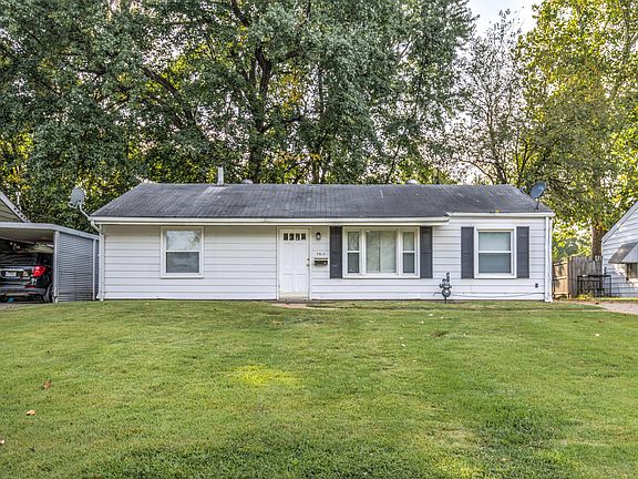 2nd image of 9815 Lorna Ln #1