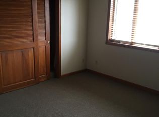 N56W6351 Center St APT 3, Cedarburg, WI 53012