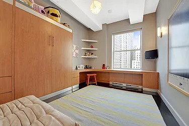 Sold by Nest Seekers International