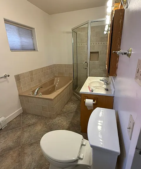 165 E 7th Ave #1 — Photo 17