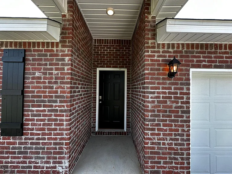 2551 Arbordale Loop — Photo 2