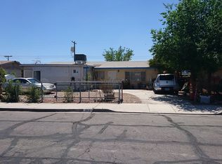 1913 Lawry Ave, North Las Vegas, NV 89032