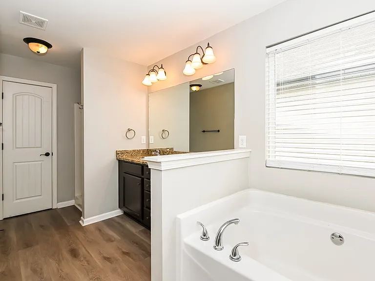 214 Bethany Manor Ct — Photo 12