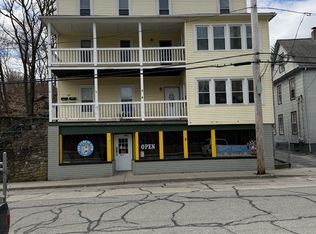 33 Crystal St, Southbridge, MA 01550