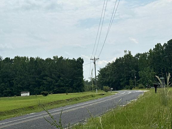4th image of 2171 Little Star Rd