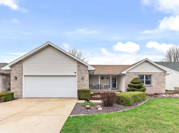 111 Old Farm Mid Ct, Bradley, IL 60915