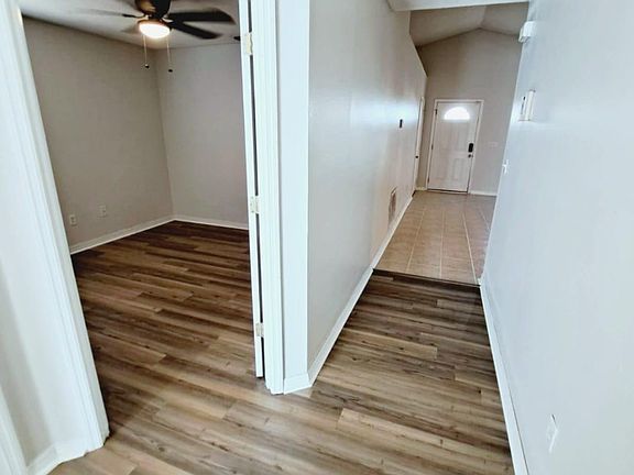 2nd image of 727 Belvoir Drive