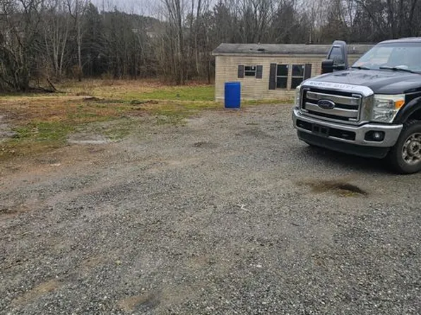 1155 Main St, Mosheim, TN 37818