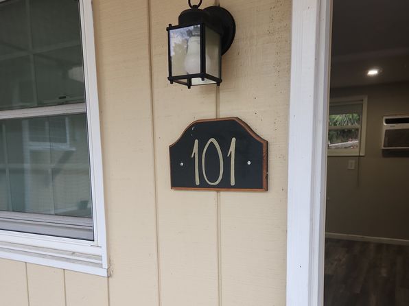 9349 Valley Rd UNIT 101