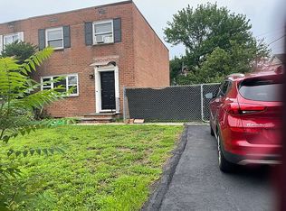 1 Barnstable Ln, Stamford, CT 06907