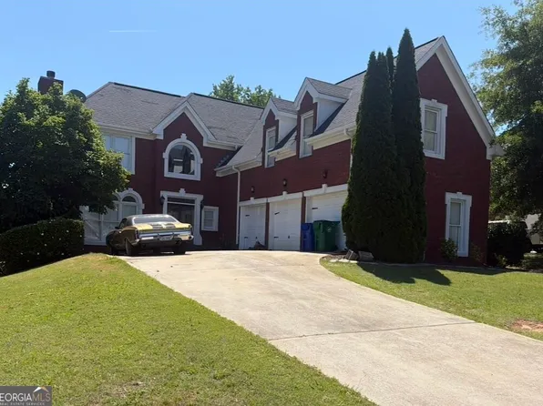 674 Masters Dr, Stone Mountain, GA 30087