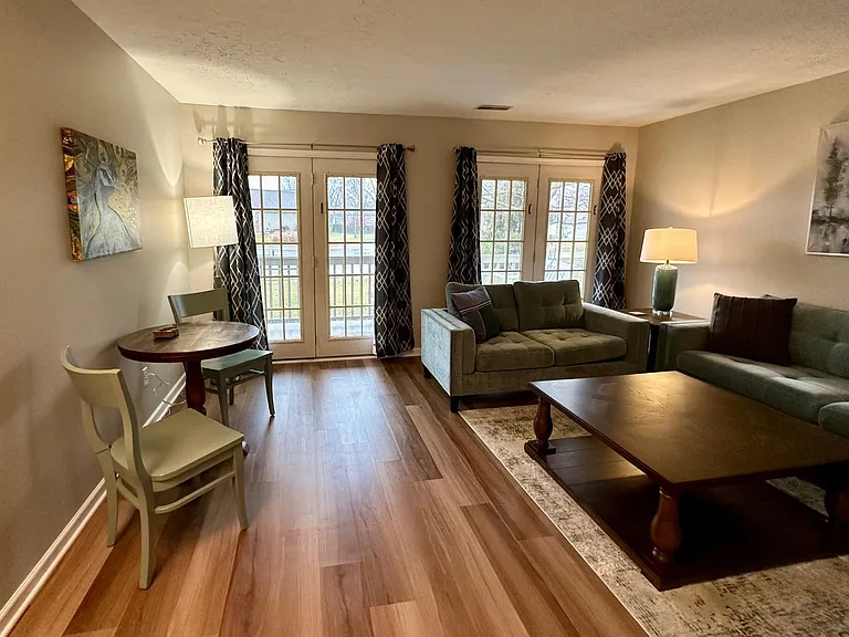 2315 Pheasant Run — Photo 12