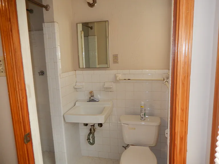 4697 Wooddale Ave — Photo 21