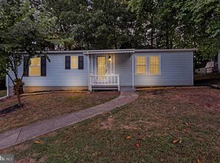 4 Stacey Ct, Stevens, PA 17578