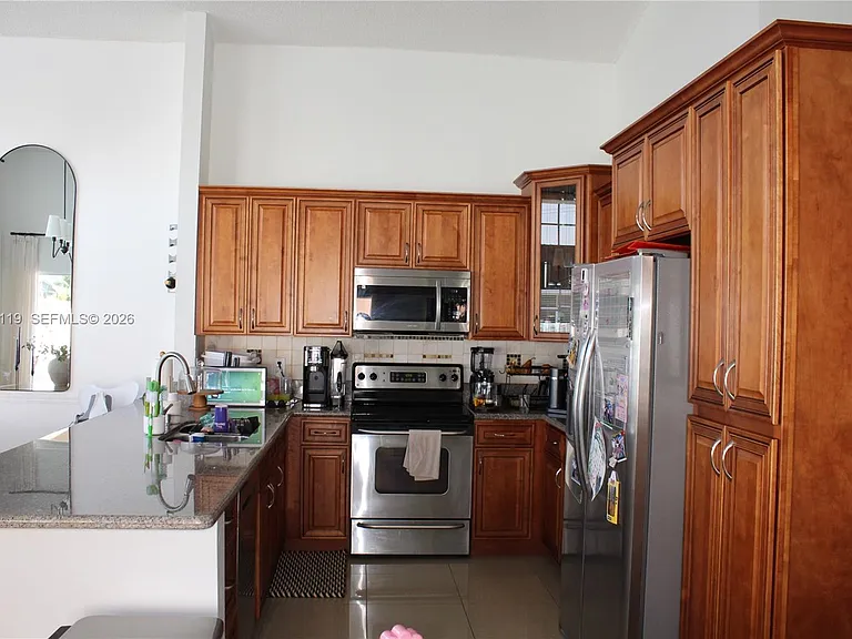 312 Bridgeton Rd — Photo 4